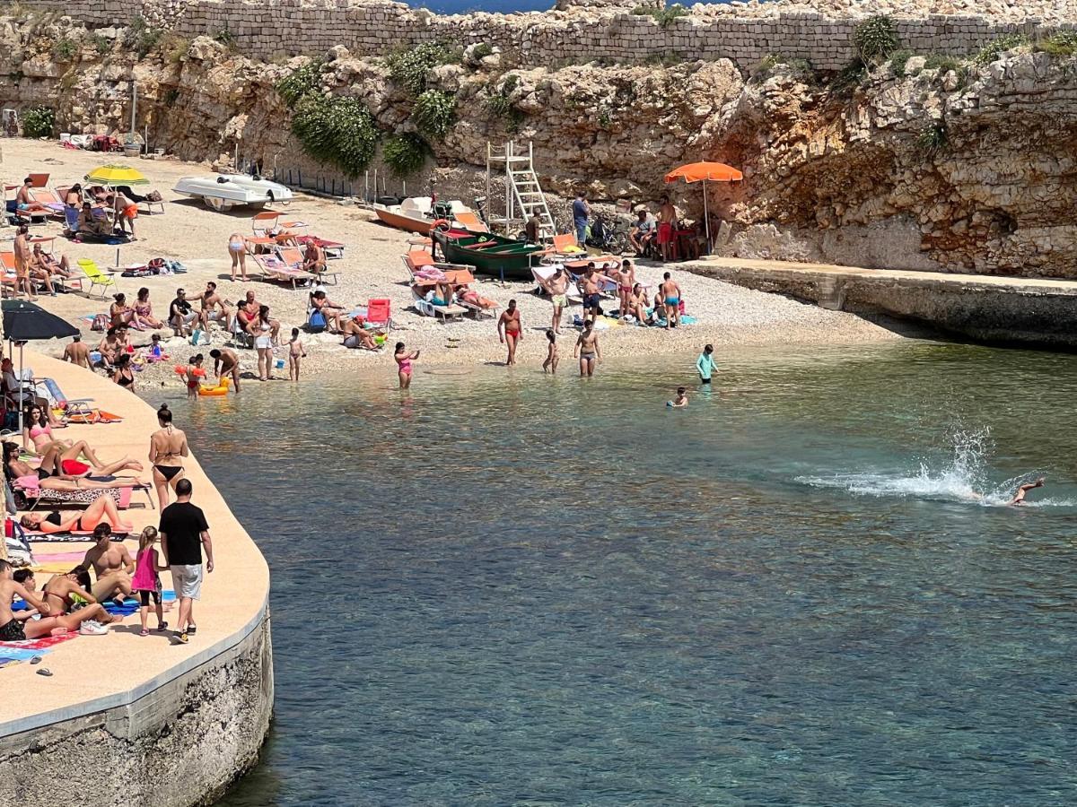 Bed and Breakfast Amare Il Mare Polignano a Mare Exterior foto